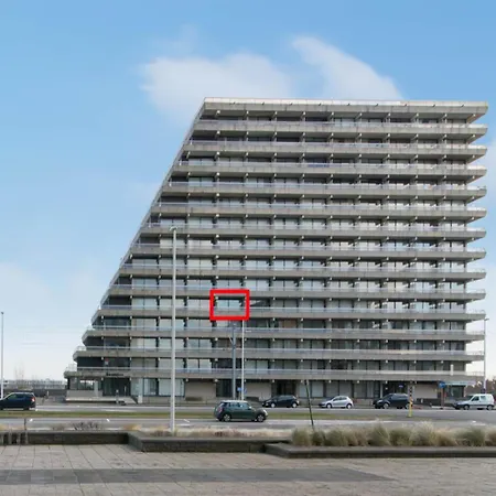 Pretty With Balcony Apartment *